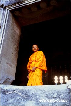 24_2003_12_C6_camboya_angkorwat00