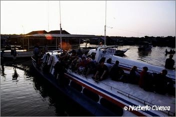 53_2003_12_C8_camboya_angkorwat16