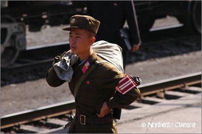 2005_10_north_korea_web_77