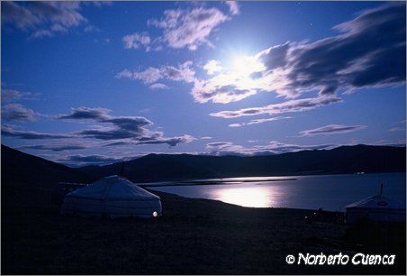 06_2004_07_mongolia_8de8_08