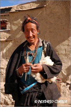 054_2005_08_tibet_0861_zhongba