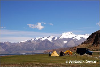 070_2005_08_tibet_1106_chiu_manasarovar