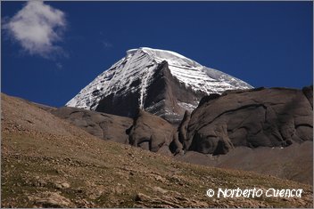 079_2005_08_tibet_1211_kailash_kora0000