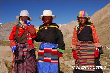 089_2005_08_tibet_1284_kailash_kora
