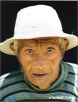 017_china2002_xiahe_viejo_sombrero