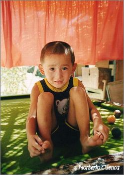 034_china2002_turpan_nino_billar