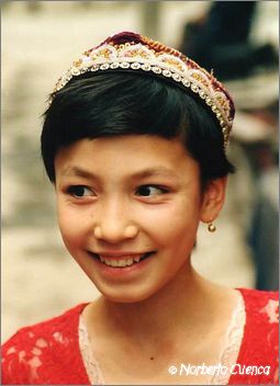 047_china2002_kashgar_nina3