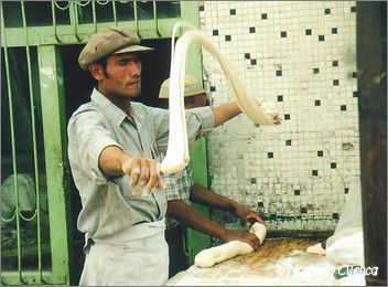 058_china2002_kashgar_tallarines