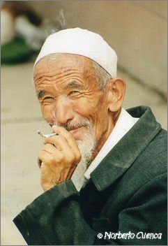 062_china2002_kashgar_viejo_trompetilla